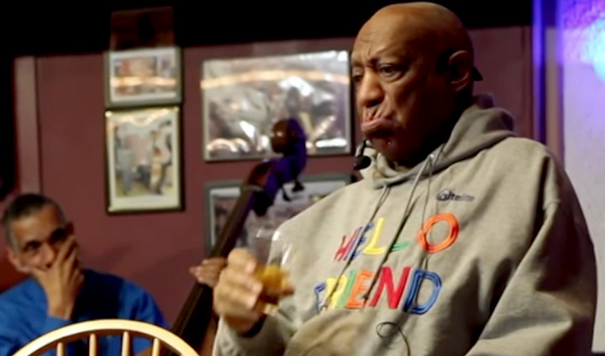 Bill Cosby returns to stand-up | Warm reception at first gig since scandal broke