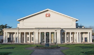 Leicester De Montfort Hall