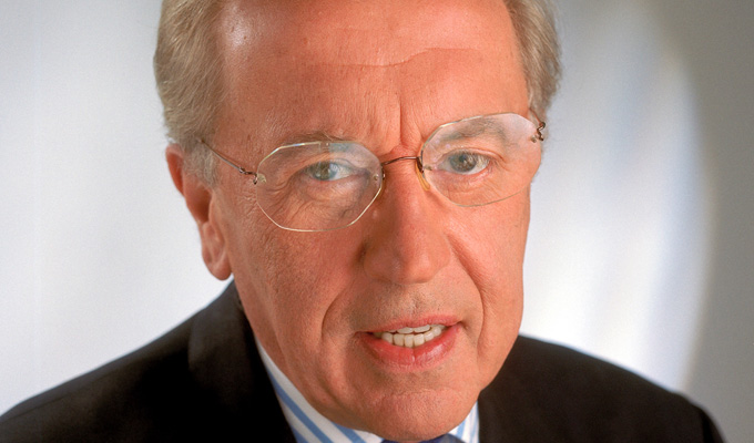 David Frost dies at 74 | Heart attack on cruise ship