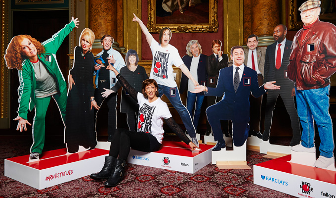 Miranda unveils some Hartwork | 'Donation statues' for Comic Relief