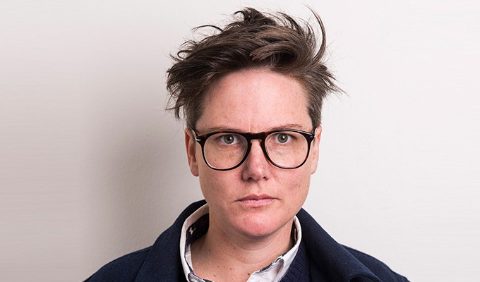 Hannah Gadsby wins top Aussie award | Helpmann accolade for her stand-up show Nanette