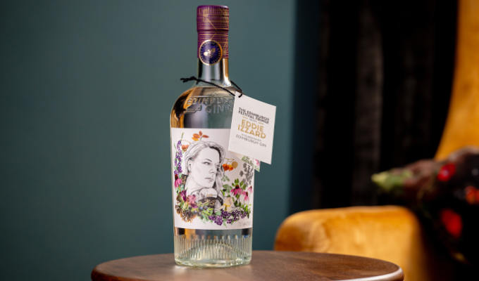 Eddie Izzard's spirit of the Fringe! | Comic's gin is a tonic for the festival