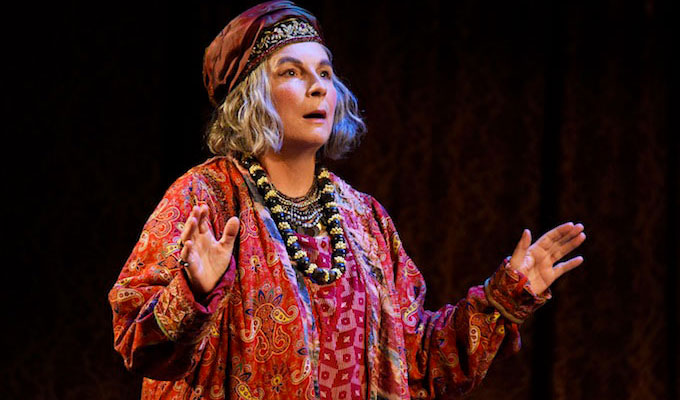 Plaudits for Jennifer Saunders in Blithe Spirit | Comic's stage return wins four-star reviews