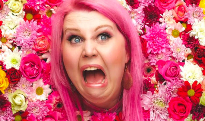 Lindsey Santoro: Pink Tinge | Edinburgh Fringe comedy review