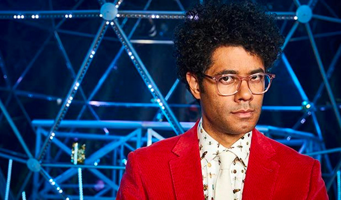 Richard Ayoade pilots new game show | Players write the questions in Who's Asking?
