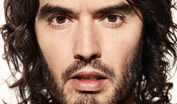 Russell Brand's mum in car crash | Comic pulls his gig to be by her side