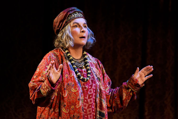 First images of Jennifer Saunders in Blithe Spirit | New production of Noel Coward classic