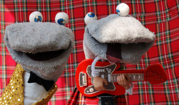  Scottish Falsetto Sock Puppet Theatre - And So Am I