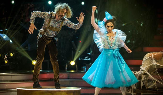 Strictly becomes a Halloween horror show for Seann Walsh | Another low score from judges
