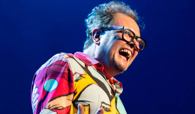 Comedian Alan_Carr on stage