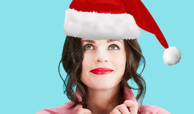 Aisling Bea's a 'reverse Santa' | Charity drive in aid of food banks