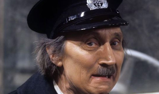 'Blakey' dies | On The Buses star Stephen Lewis was 88