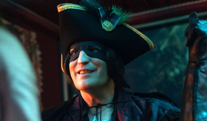 Noel Fielding's the dandiest highwayman | The week's best comedy on TV, radio and on demansd