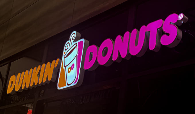 Why is it called Dunkin Donuts? | Tweets of the week