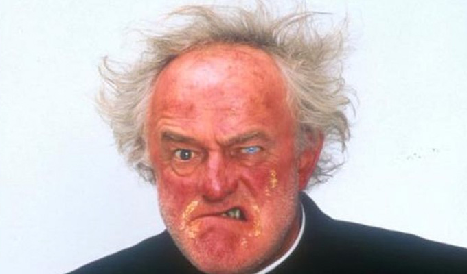 Ah feck, 'Father Jack' dies | Frank Kelly was 77