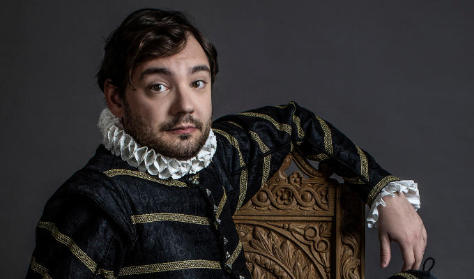 Comic George Foreacres cast as Hamlet | Daphne sketch performer to star at Shakespeare's Globe