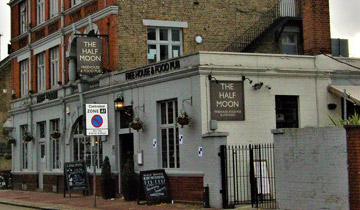 Half Moon Putney 