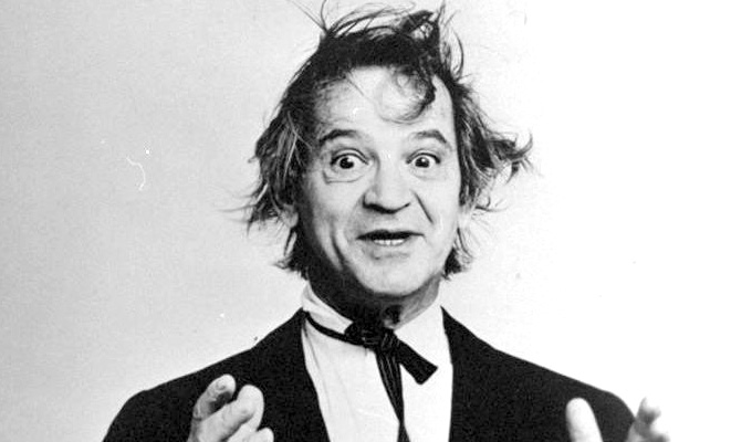 'The World's Foremost Authority' dies | 'Professor'  Irwin Corey was 102