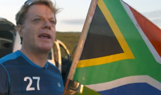 Go Eddie! | Izzard begins the first of his 27 marathons