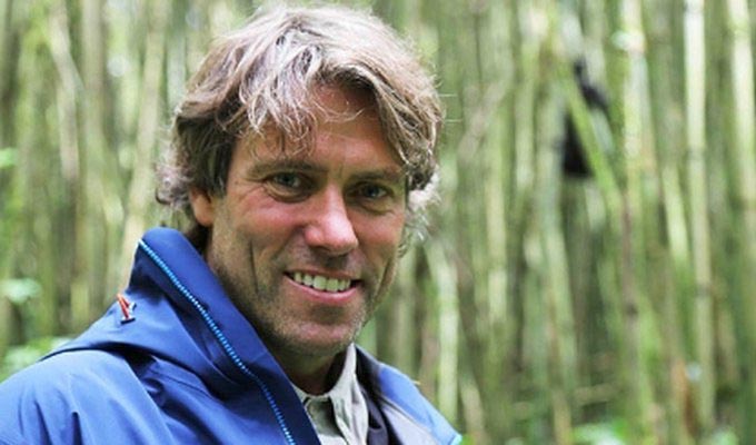 Football, animals, cooking and travel... | John Bishop's bid to take over TV