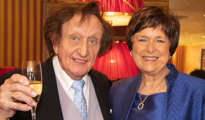 Leeds venue honours Ken Dodd | 'The War of the Roses is well and truly over!'
