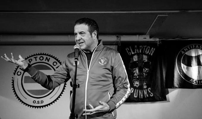  Mark Thomas: Gaffa Tapes