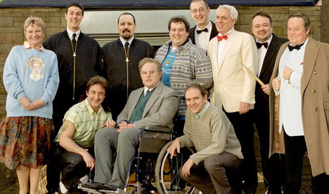 Phoenix Nights Live raises £5m | A tight 5: February 20