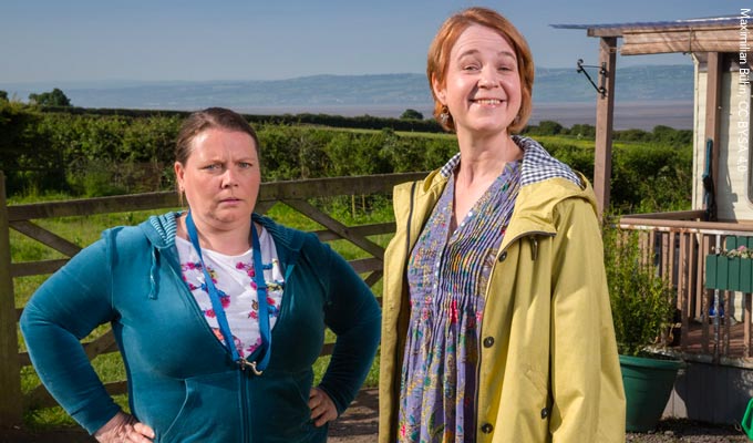 New suffragette comedy for Vicki Pepperdine and Joanna Scanlan | Pair adapt Old Baggage for the screen