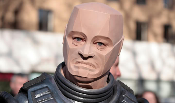 Own Kryten's head | A tight 5: July 15