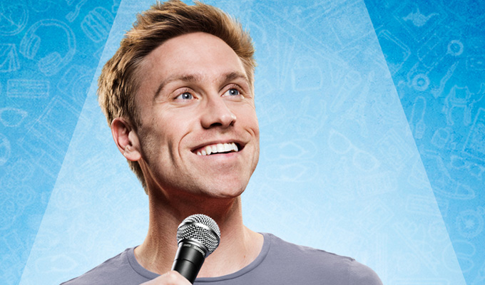 Russell Howard announces world tour | Playing 'in the round' in 2017