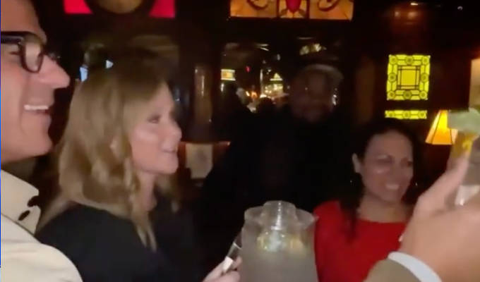 Amy Schumer tips comedy club staff $30,000 | 'This place changed my life'
