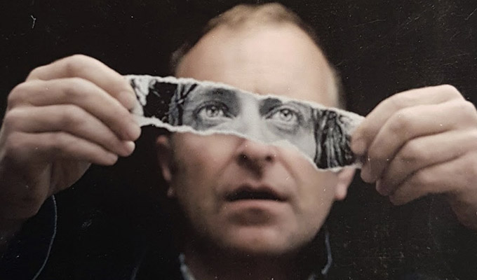 Simon Evans: The Work Of The Devil | Edinburgh Fringe comedy review