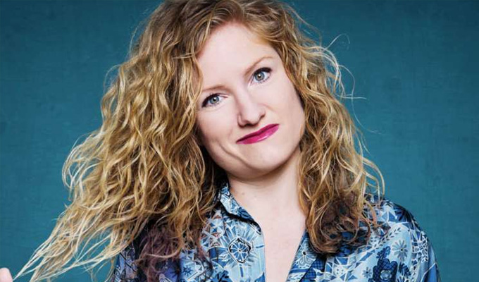 Tamar Broadbent makes New York debut | British musical comic to play SoHo Playhouse