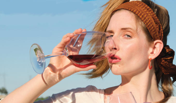  Amber Glancy: Wine Show