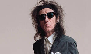 Dr John Cooper Clarke – I Wanna Be Yours